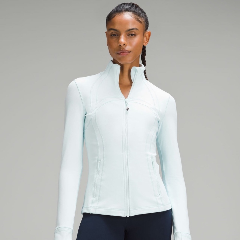 LULULEMON DEFINE JACKET color- sheer blue